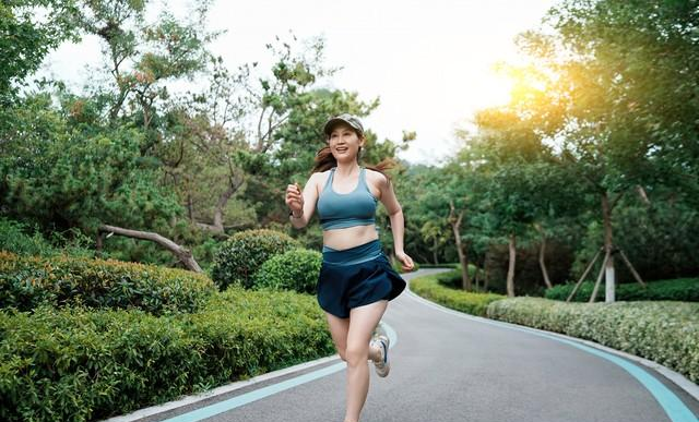 跑步整六年，我才悟出：跑步才是整个健康链的顶端
