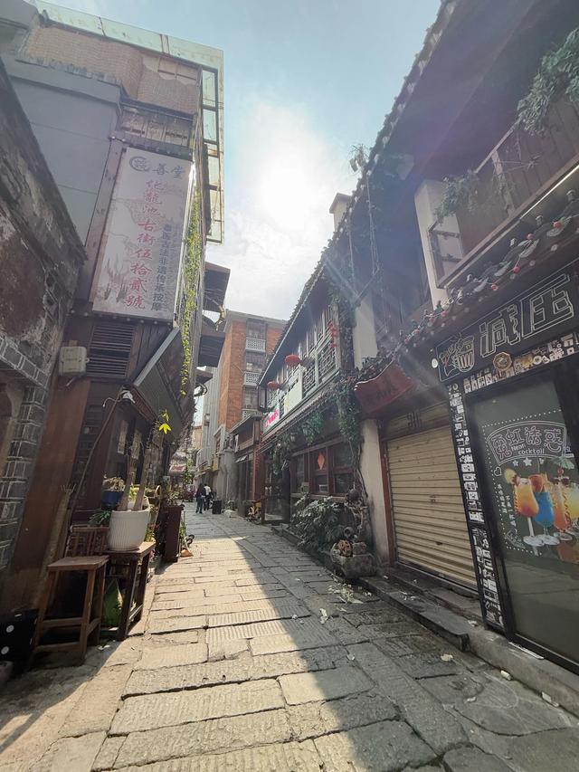 避开人从众！长沙7条神级小巷漫游指南，本地人私藏的市井与文艺