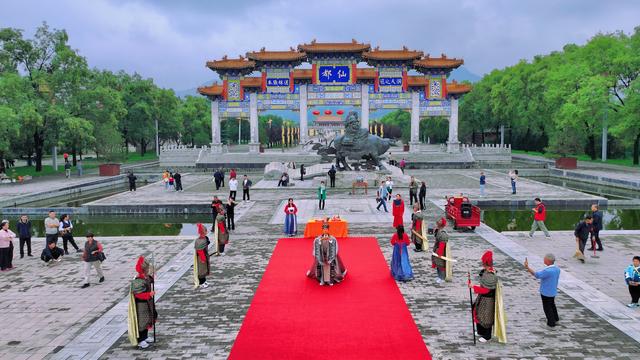 终南山古楼观双节穿越之旅：古风巡游，明月祈福，邂逅千年道境！