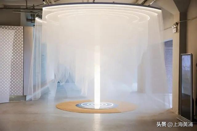 真的被美到！7处“光之秘境”现身南外滩，浪漫升级！