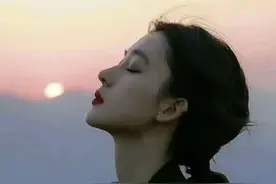 男人可以同时真心爱上两个女人吗？一位亲历者的惨痛结局！图片