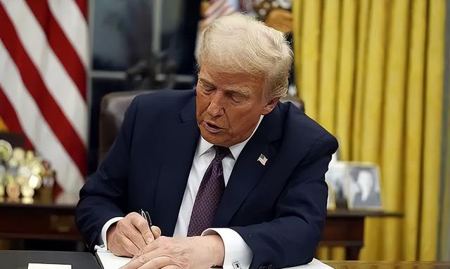 美军正式对委发动袭击，关键时刻马杜罗等来救兵，不是中国不是俄