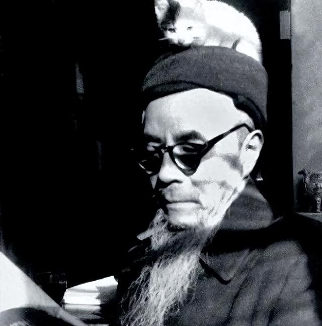 丰子恺忌辰五十年：从历史埋没到文化符号，日常书写终成显学