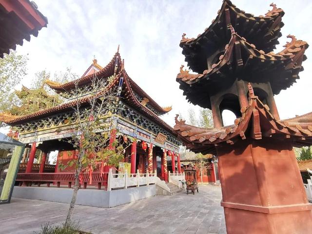 6年去了5次，这座免费千年道观，有山有潭，新安县烫面角很好吃