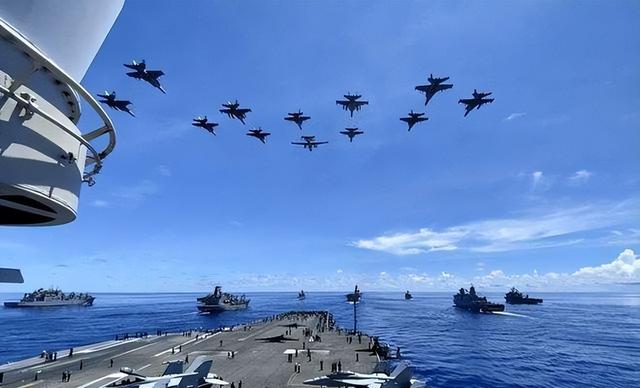 一旦开始收复台湾	，中国很有可能面临四线作战，解放军必须谨慎！