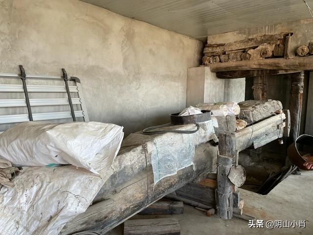 走访合教黑教堂抗日兵变旧址