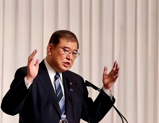 为何中国军力吓不倒日本，石破茂说得一针见血，还会走老路的