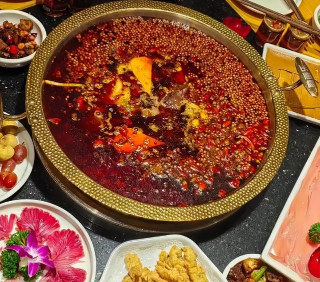 以色列美女来中国旅游，回国时机场叹息：难怪以色列比不过中国！