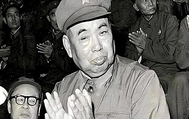 1979年，许世友二儿子被中央下令逮捕，许世友得知后：直接枪毙！