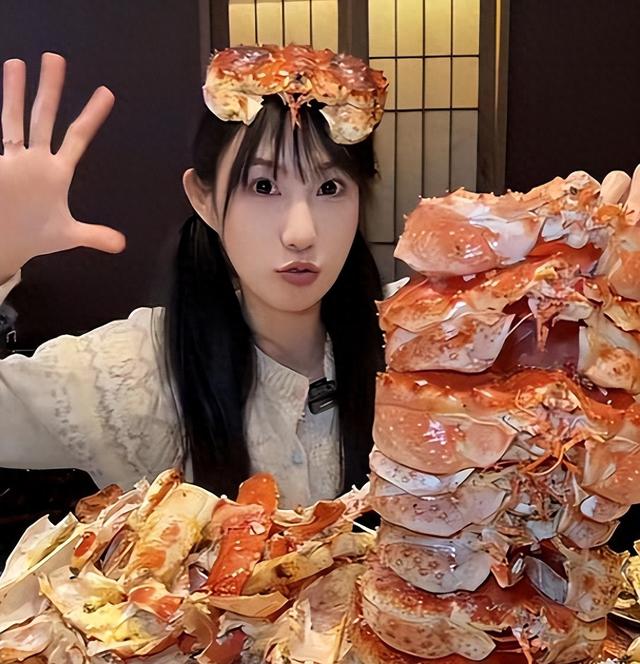 “女吃播三巨头”现状：脸像骷髅、摘除味觉神经，有人已立好遗嘱