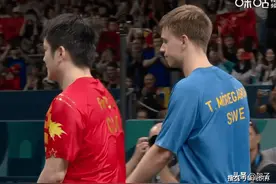 樊振东赢了，但李宁输了？为何他衣服像雨淋一样？原因找到了！图片
