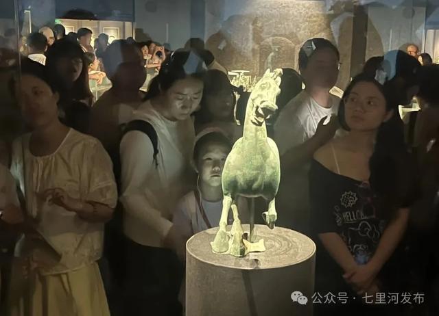 双节同庆绘盛景 文旅融合促繁荣——七里河区国庆中秋假期文旅消费双线飘红