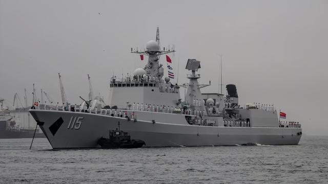 来真的了，2艘核潜艇就位！普京断定：有中国在，特朗普不敢掀桌