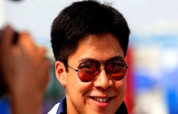 央媒官宣！46岁霍启刚再升职，级别有些高，背后是谁在为他铺路？
