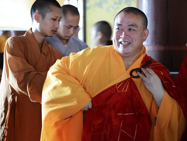 少林老方丈绝笔曝光！原来释永信早就被开除僧籍，为何坚持到现在