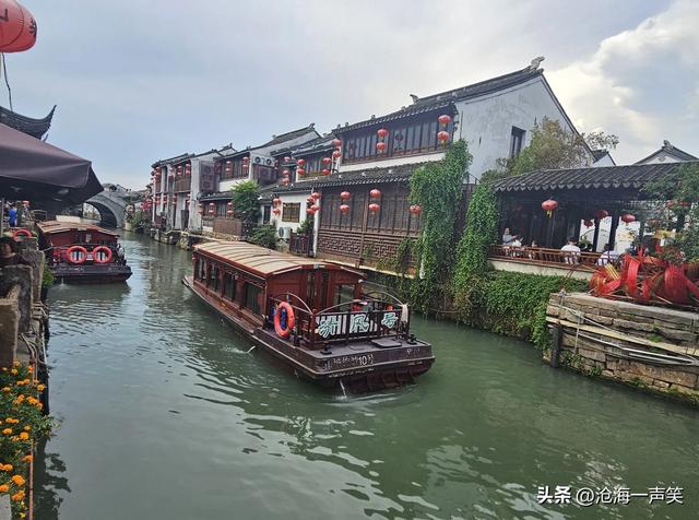 山塘街的魅力，唐代大诗人白居易主建，功在当代，利在千秋