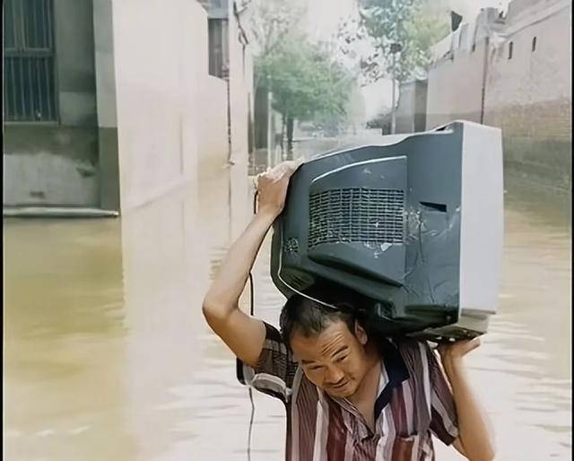22年前华县特大洪水	，一代人挥之不去的记忆