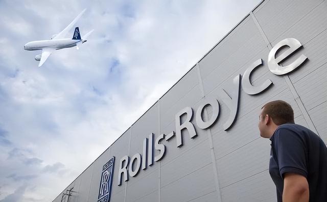 绝不向中国低头！宁愿裁员9000人公司破产，也不接受中国的帮助？