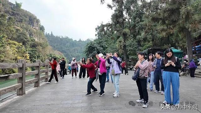 门票优惠+宜居气候 黄果树旅游区冬季旅游热度不减