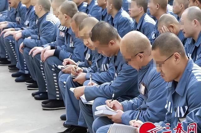 大西安监狱，西北最大的监狱城，建筑50万平投资近30亿，环境优美