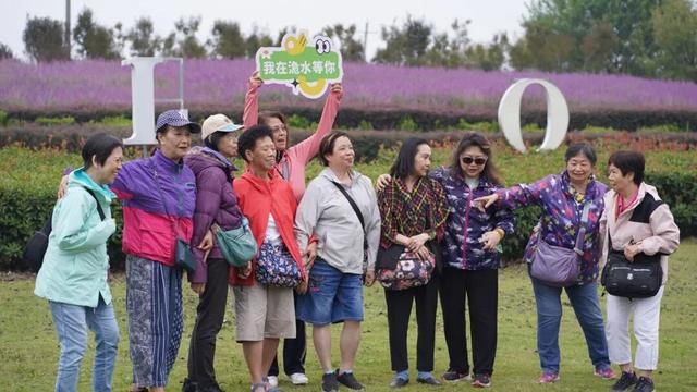 首批香港旅行团畅游洈水，洈水文旅接待实现新突破