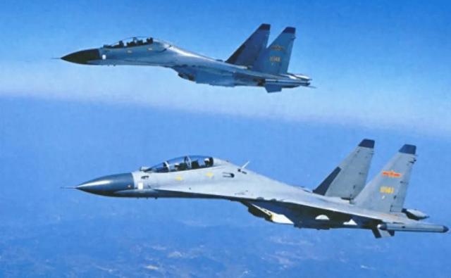 距台不足9公里！解放军堵门式军演，台独武器成摆设，结局已注定