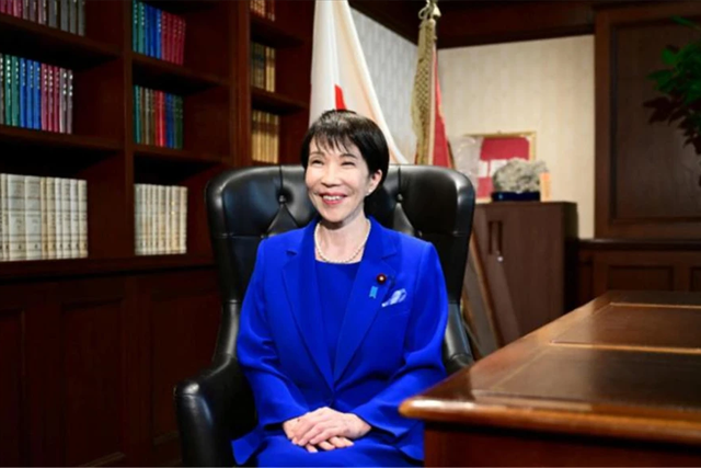 不许中国一家独大，特朗普联合8国在白宫签字，要废中国王牌