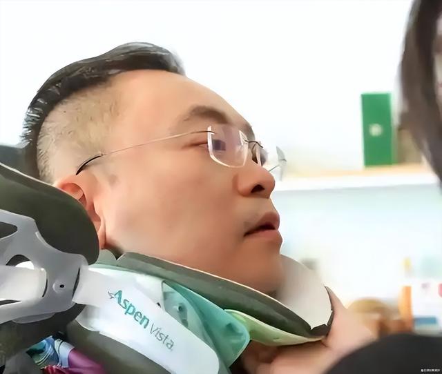 一家3代短命!蔡磊真实处境曝光，砸钱抗癌无果，儿子也成牺牲品
