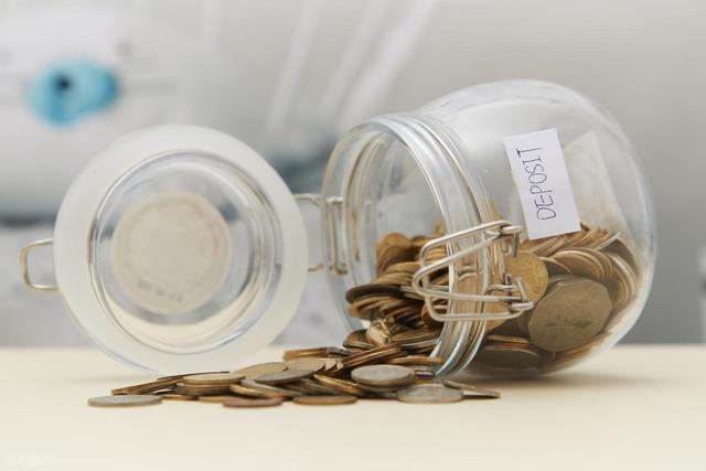 有人预测：从2026年开始	，存款超过50万以上家庭，会面对三大问题