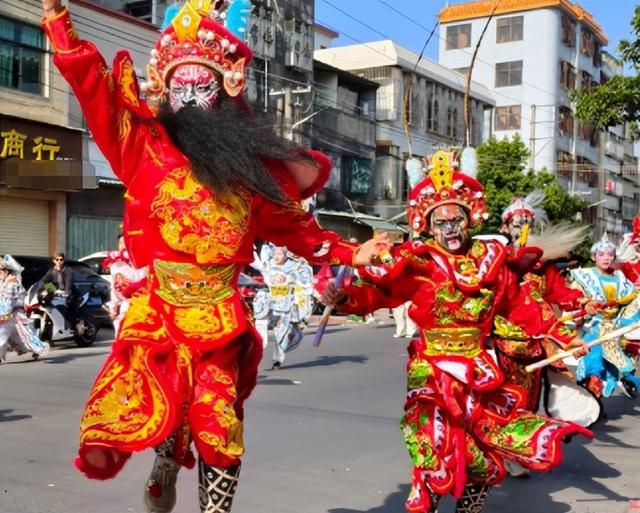 中国“可惜”的城市，曾是四大经济特区之一，如今沦为三线小城