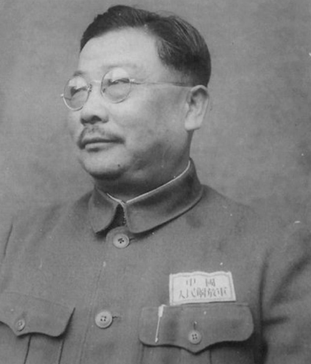 李伦参军荣获一等功	，无人知晓他是李克农的儿子，后来成就如何？
