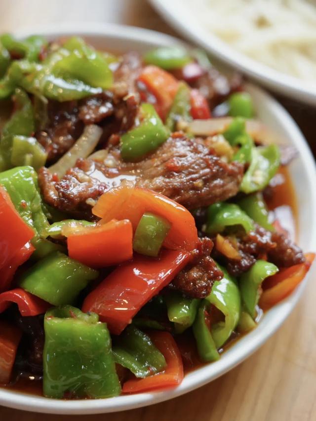 乘着“东风”，扎进乌鲁木齐的漂亮街