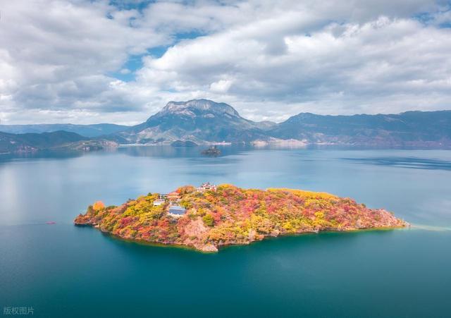 11月-12月，适合秋冬季节自驾的7条线路，藏着不少好风景