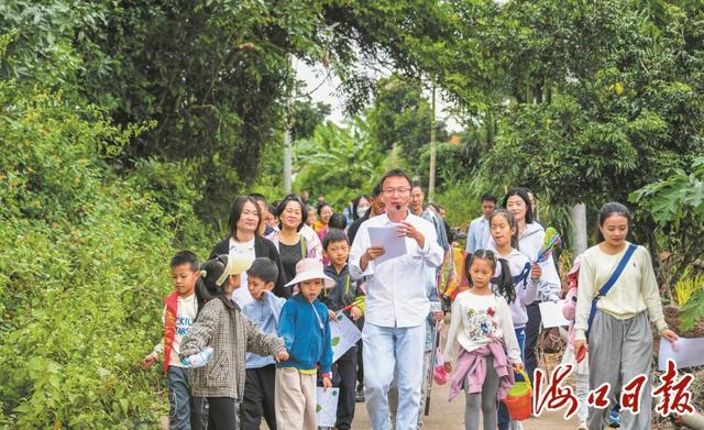海口龙华区遵谭镇:边“走”边学 与“美”同行