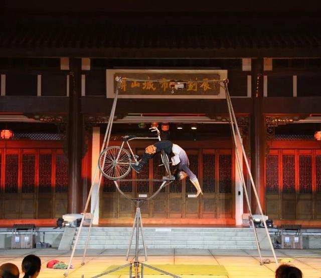 屏山“博物馆奇妙夜”嗨翻天，遛娃约会都满分！