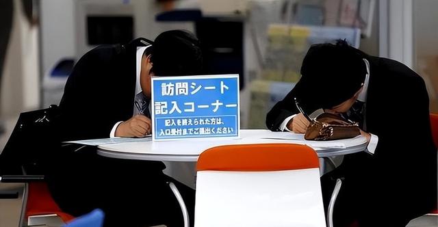 解剖过3000多具尸体后，日本法医悲叹：我的国家是一个病态的国家