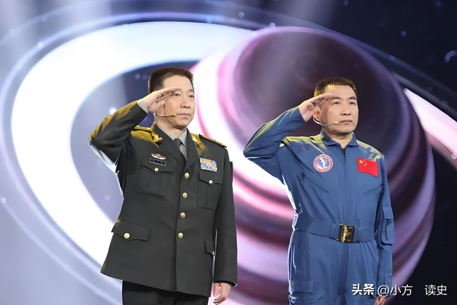致敬中国航天人：吴杰虽未触摸星辰，却能成为"飞天摆渡人"