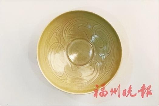 首石凝云寻文脉 龙角含烟弄海笛