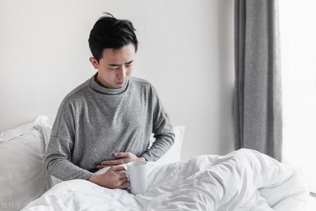 胃病不再怕！中医养胃秘籍大公开，一个古方助你告别胃不适！