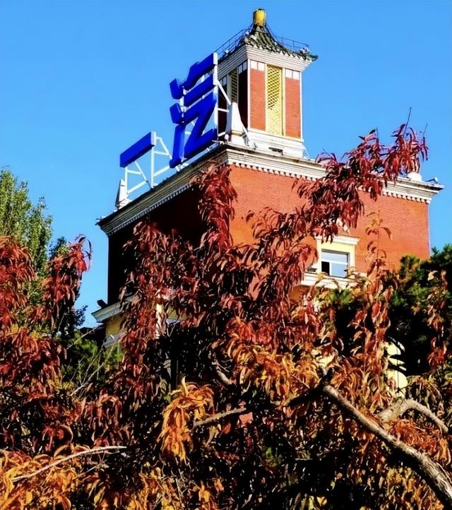 秋之彩色吉林｜工业区不懂浪漫？长春汽开区的秋天，美到犯规！