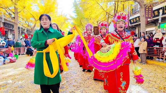 金色长廊映秦州,黄金大道引客来!