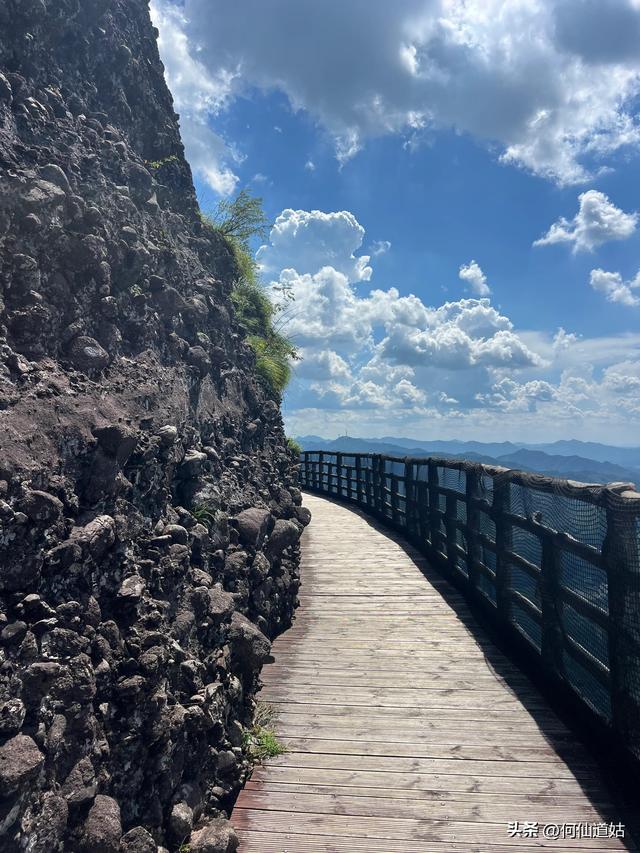 小武当栈道