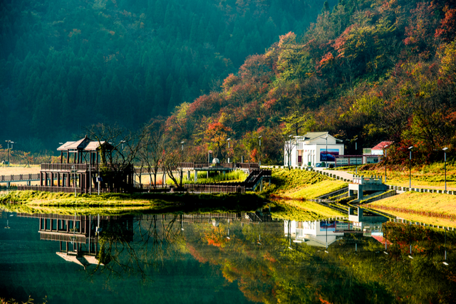 广元不远 周末优选 | 初露染山河，广元发来一份秋日邀请函