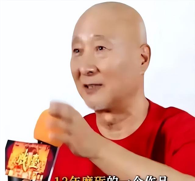 71岁过气陈佩斯遭嘲讽！《戏台》8000万票房狠狠打脸质疑声