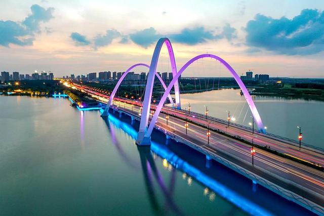 一城宋韵半城水，八朝帝都夜梦华，B型城市旅游指南之开封