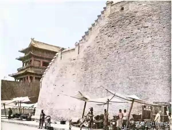 1923年，一名瑞典人来到中国，拍到了完整的北京城墙！太壮观了