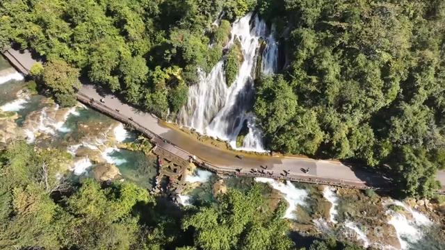 万亩梅花暗香浮动，荔波向您发出春天的邀约