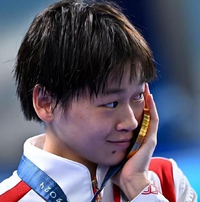 陈芋汐说出心里话！跳水四连冠后，首谈全红婵缺席，终于苦尽甘来