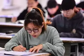 公考面试83分，上岸朋友悄悄告诉我的面试容易扣分的20个细节！图片