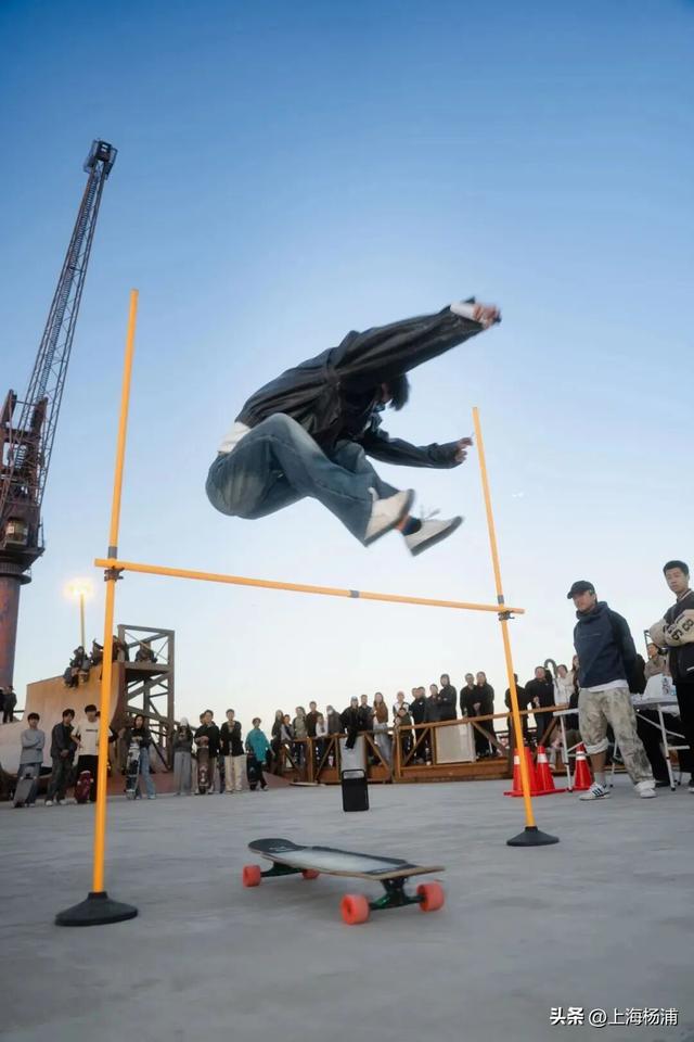 近百个街头市集，周末上复兴岛一站式“吃喝玩乐”